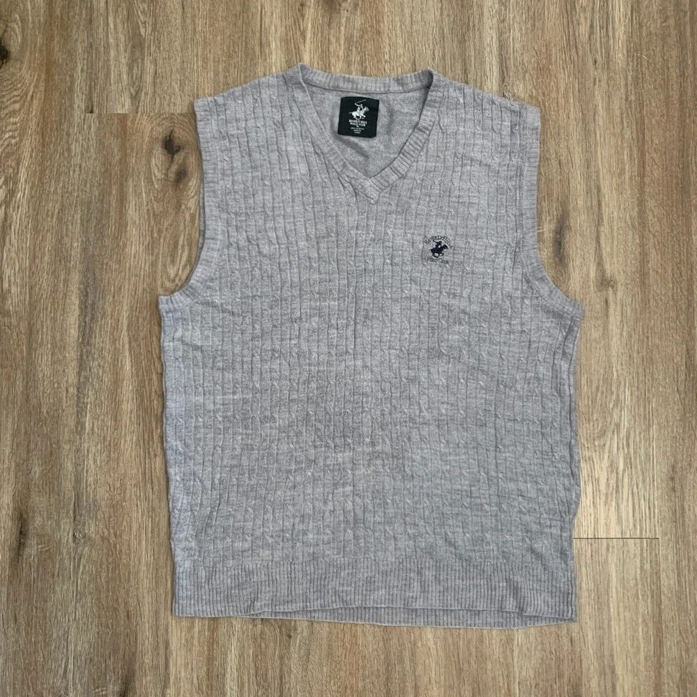 Beverly Hills Polo Club Pullover V-Neck Sweater Vest in gray - size XL mens